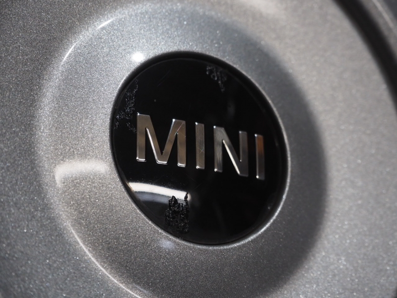 MINI MINI R56純正ホイールキャップ付スチールホイール 