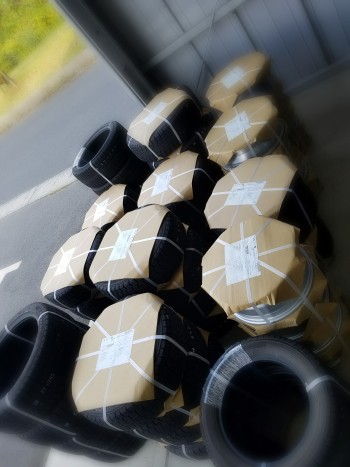 CYMERA_20171017_175719[1]