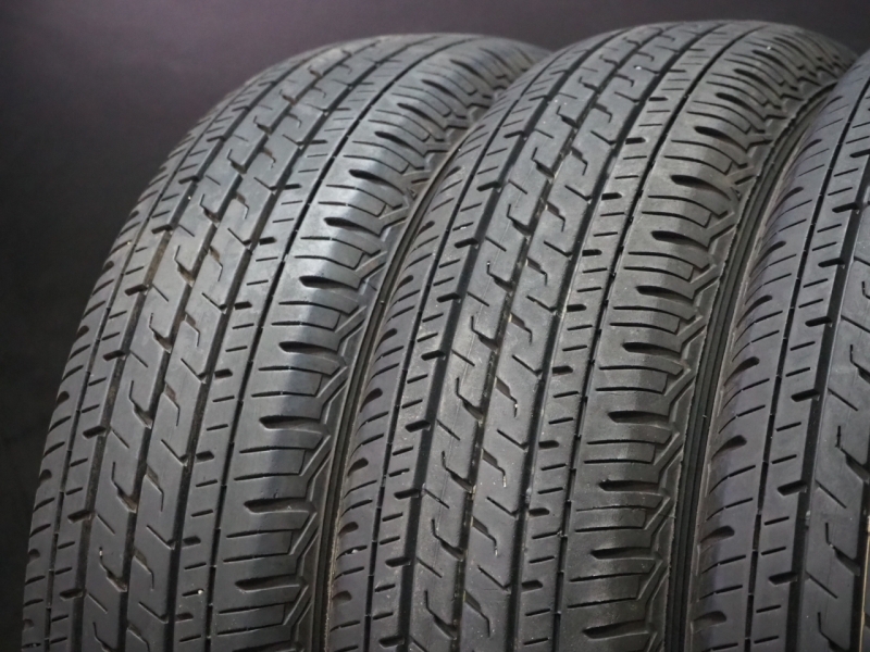 ブリヂストン 145/80R12 80/78N LT