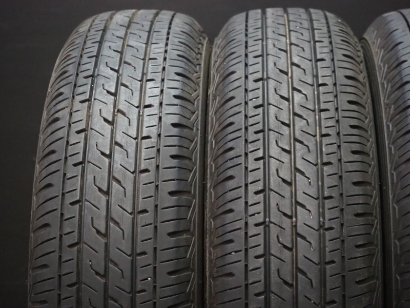 ブリヂストン 145/80R12 80/78N LT